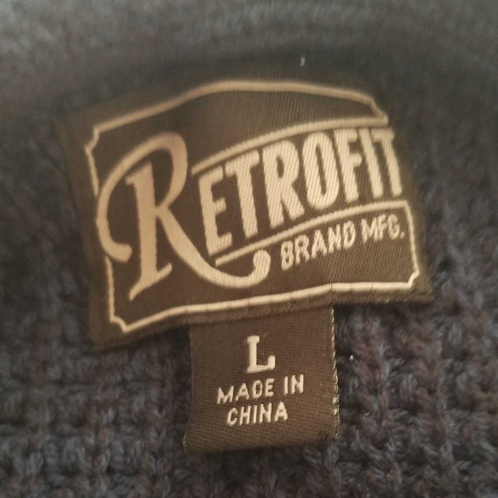 Sweater - Picture 3 of 3